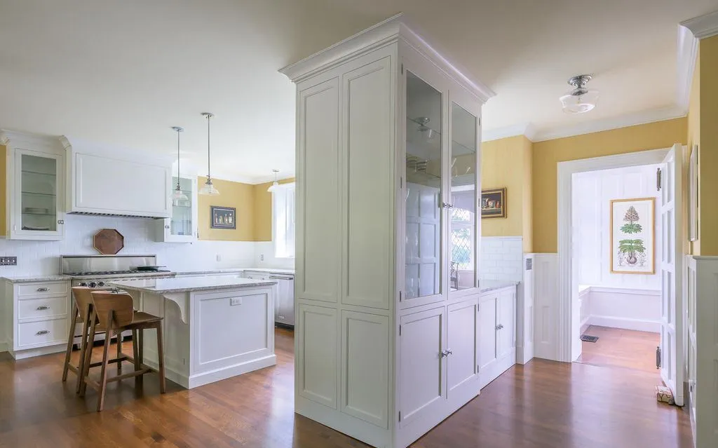 Exquisite Massachusetts Estate Featuring Timeless Grandeur Hits the Market for $7.975 Million 23 399 Under Mountain Rd Stunning Massachusetts Property 14