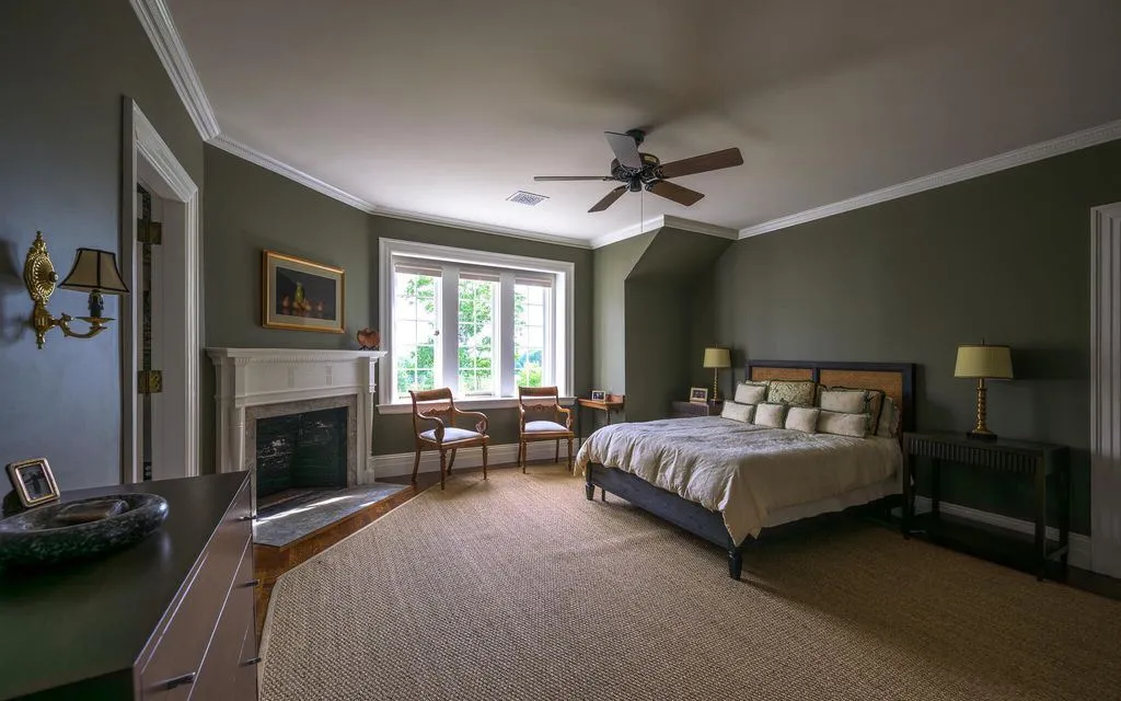 Exquisite Massachusetts Estate Featuring Timeless Grandeur Hits the Market for $7.975 Million 29 399 Under Mountain Rd Stunning Massachusetts Property 20