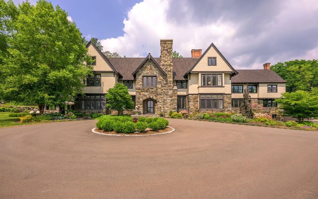Exquisite Massachusetts Estate Featuring Timeless Grandeur Hits the Market for $7.975 Million 7 399 Under Mountain Rd Stunning Massachusetts Property 3