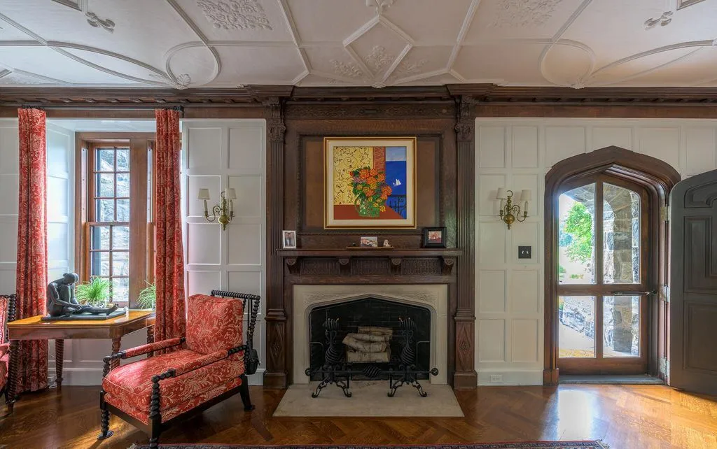 Exquisite Massachusetts Estate Featuring Timeless Grandeur Hits the Market for $7.975 Million 9 399 Under Mountain Rd Stunning Massachusetts Property 5