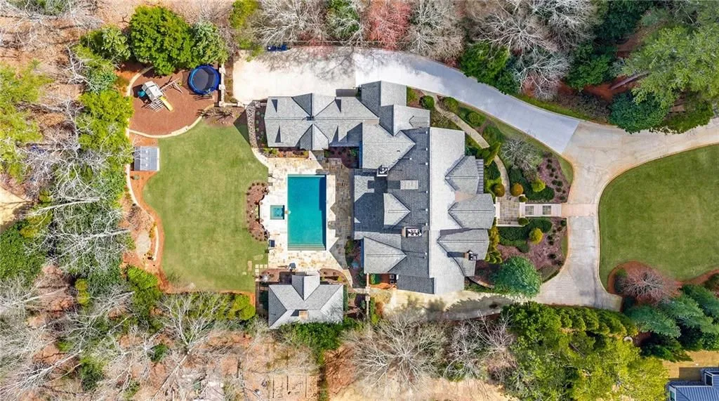Timeless European Charm Meets Luxury Living in This $4.495M Georgia Estate 29 4351 Paper Mill Rd SE A Stunning Provencal Inspired Estate 25