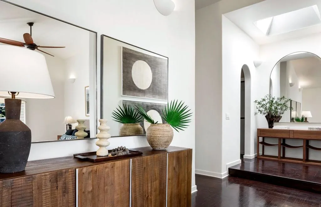 Villa Montebella: A Versatile California Estate for Living or Vacationing Asks $11.249 Million 13 4377 Warm Springs Rd — Breathtaking Luxury Retreat and Vacation Haven 10