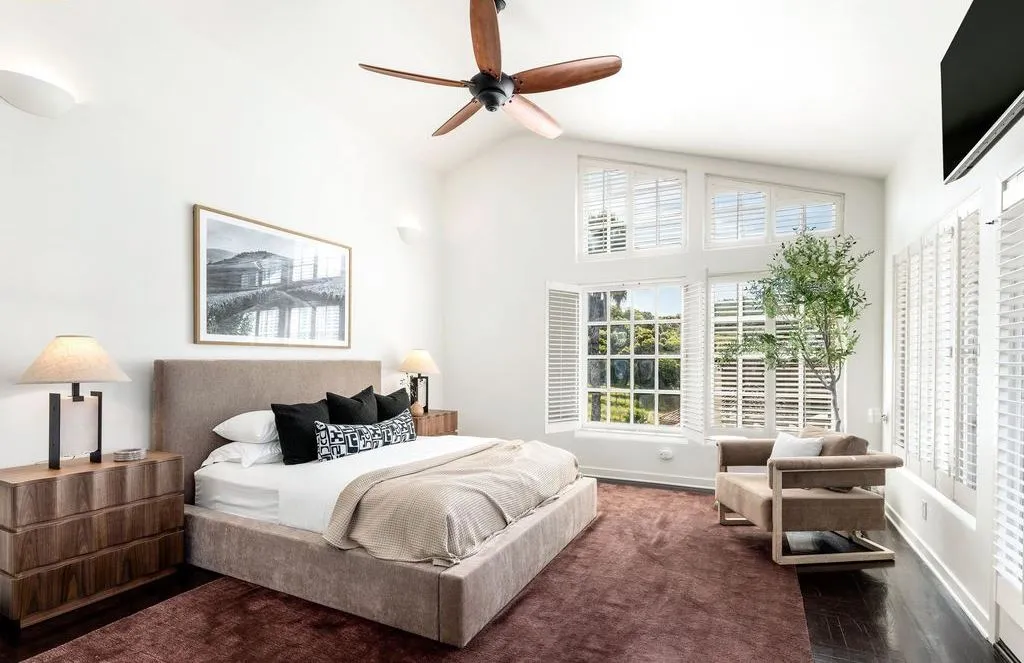 Villa Montebella: A Versatile California Estate for Living or Vacationing Asks $11.249 Million 20 4377 Warm Springs Rd — Breathtaking Luxury Retreat and Vacation Haven 11