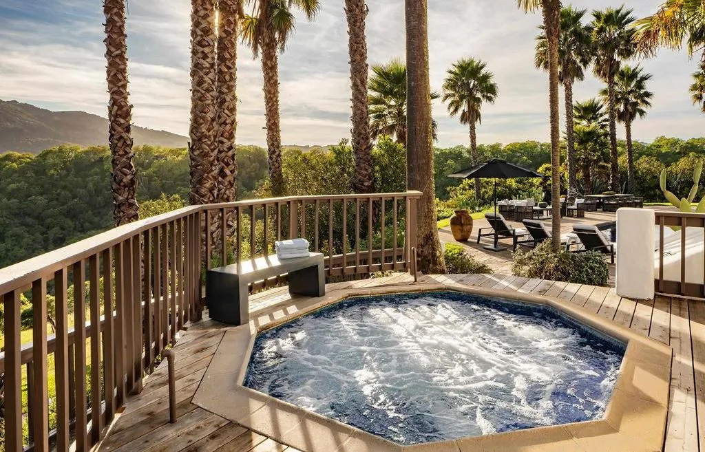 Villa Montebella: A Versatile California Estate for Living or Vacationing Asks $11.249 Million 14 4377 Warm Springs Rd — Breathtaking Luxury Retreat and Vacation Haven 21