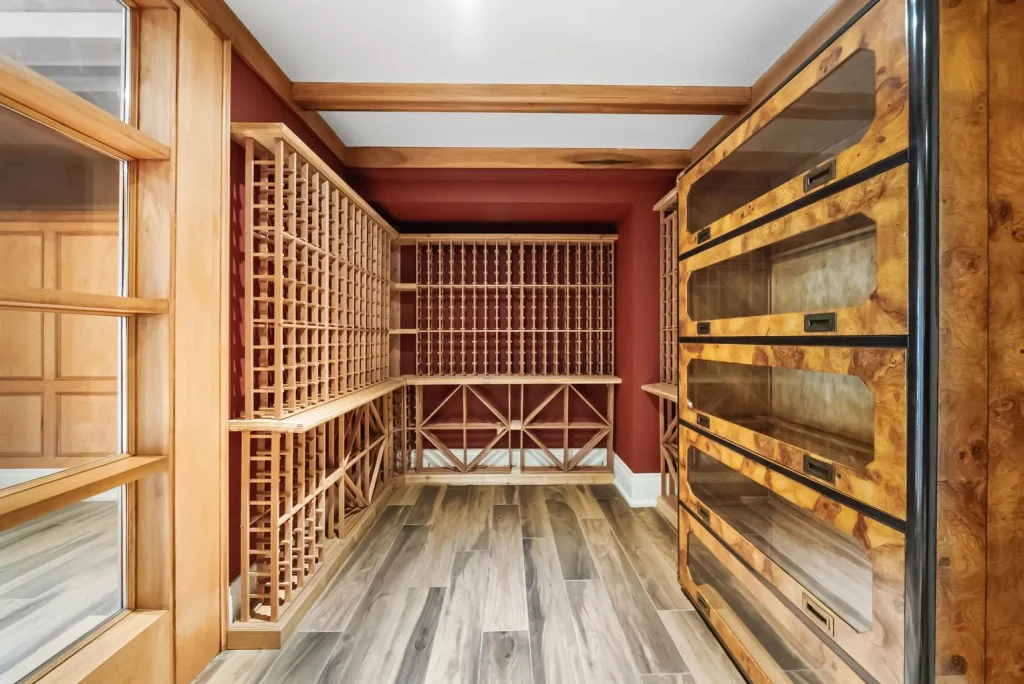 Breathtaking Château Estate with Panoramic Views Hits the Market in Canada for C$11.8M 19 45 Kensington Dr Extraordinary French Chateau Inspired Estate 17