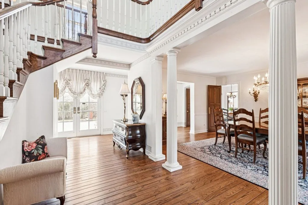 Luxury McIntosh Estate in Illinois with Expansive Living and Versatility Offered at $2.25 Million 7 545 Windsor Rd Stunning Property Delivering Expansive Living and Versatility 2