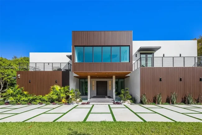 $10.4 Million Spectacular Modern Estate Redefining Luxury Living in Prime Pinecrest Real Estate