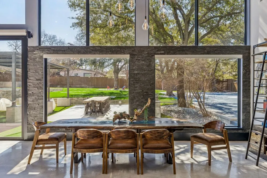 Luxury Texas Home Blending Privacy, Style, and Indoor-Outdoor Living for $4.433M 12 6766 Northaven Rd Stunning Texas Estate Offering Privacy and Exceptional Indoor Outdoor Living 12