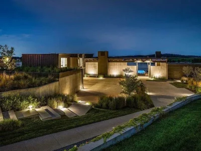 An Extraordinary $9.95 Million Tennessee Residence Framed by Sweeping Water Views 1 An Extraordinary 9.95 Million Tennessee Residence Framed by Sweeping Water Views 1 result result
