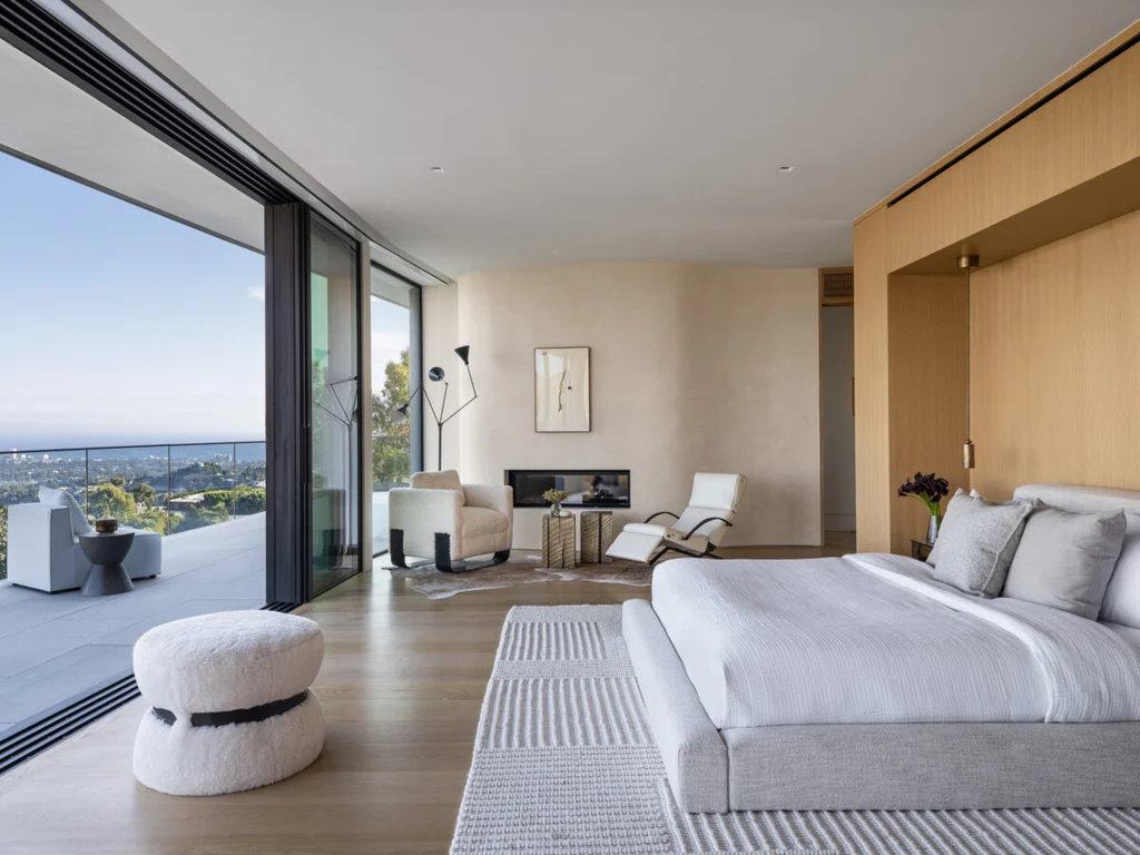 Crestwood Residence by Landry Design Group, A Refined Hillside Estate Balancing Modern Luxury and Timeless Elegance 8 Crestwood Residence by Landry Design Group, A Refined Hillside Estate Balancing Modern Luxury and Timeless Elegance