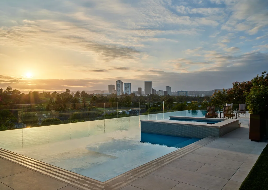 Duxbury House by McClean Design, A Modernist-Inspired Residence Balancing Intimacy, Tradition, and Urban Views 3 Duxbury House by McClean Design, A Modernist-Inspired Residence Balancing Intimacy, Tradition, and Urban Views