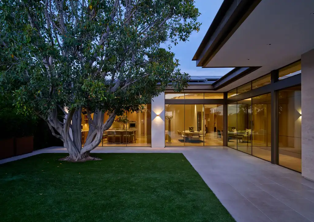 Duxbury House by McClean Design, A Modernist-Inspired Residence Balancing Intimacy, Tradition, and Urban Views 4 Duxbury House by McClean Design A Modernist Inspired Residence Balancing Intimacy Tradition and Urban Views 13