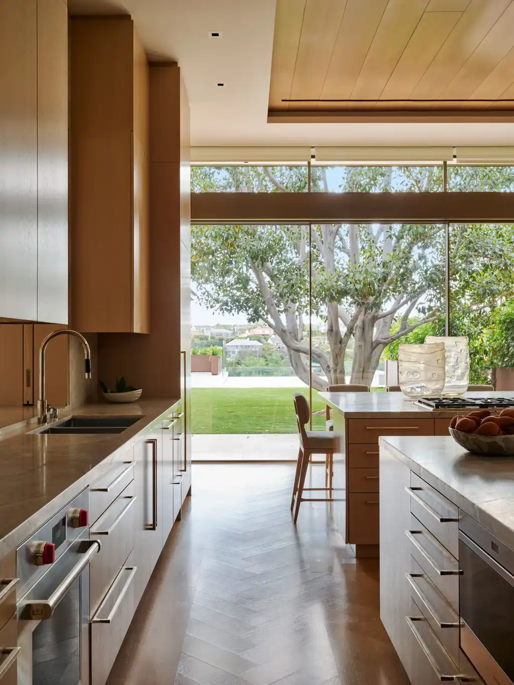 Duxbury House by McClean Design, A Modernist-Inspired Residence Balancing Intimacy, Tradition, and Urban Views 10 Duxbury House by McClean Design, A Modernist-Inspired Residence Balancing Intimacy, Tradition, and Urban Views