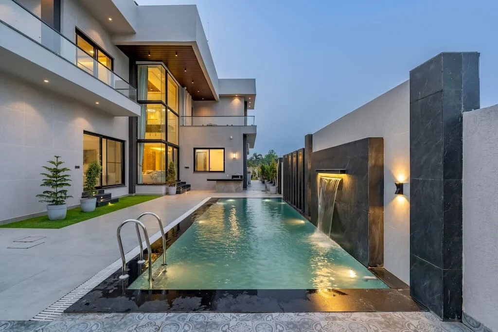 Tera Shukrana House by Design Legends, A Climate-Responsive Luxury Residence Shaped by Wind, Water, and Light 3 Tera Shukrana by Design Legends A Climate Responsive Luxury Residence Shaped by Wind Water and Light 6