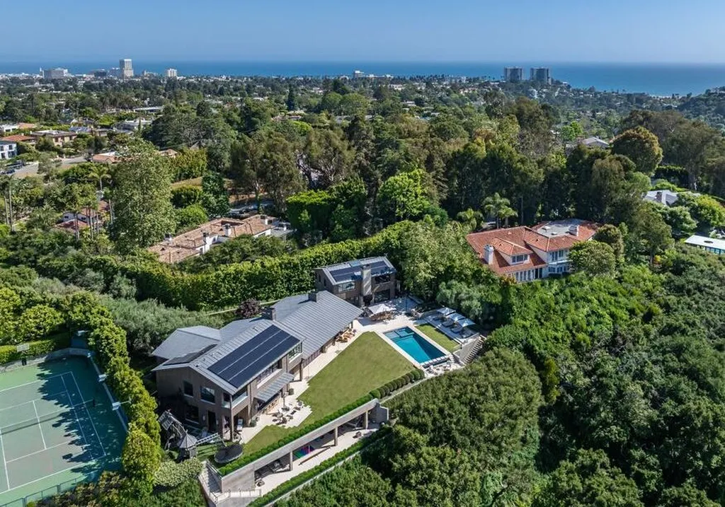 Most Expensive Homes in California 32 luxury estate in Santa Monica hills with ocean views and private tennis court