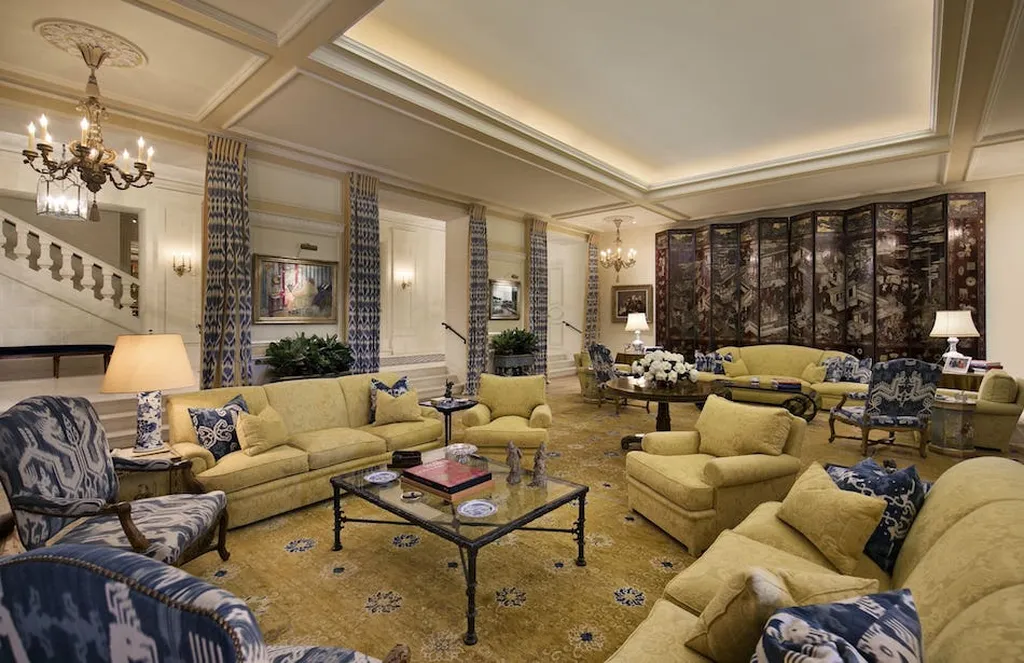 Chartwell Estate: One of the Most Iconic Estates in Bel Air Los Angeles 7 Family lounge at Chartwell Estate with classic seating and elegant interior design in Bel Air Los Angeles