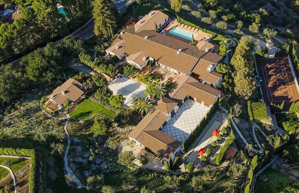 Largest Homes in California and What It Really Costs to Own Them 3 Hacienda de la Paz Spanish style estate in Palos Verdes with ocean views