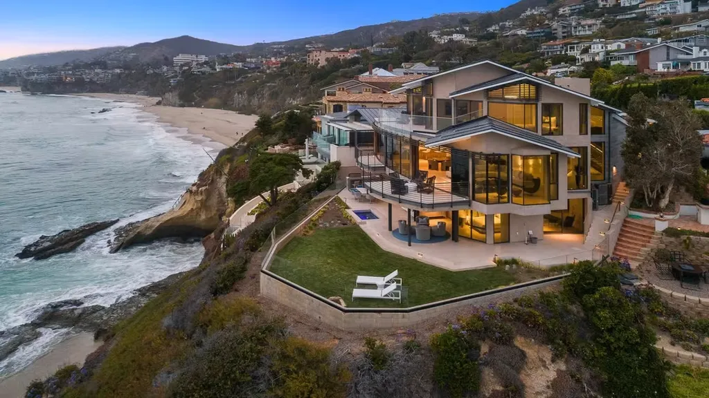 Oceanfront Mansions in California: The Ultimate Scarcity Play in American Luxury Real Estate 4 Laguna Beach cliffside mansion with infinity pool and ocean views