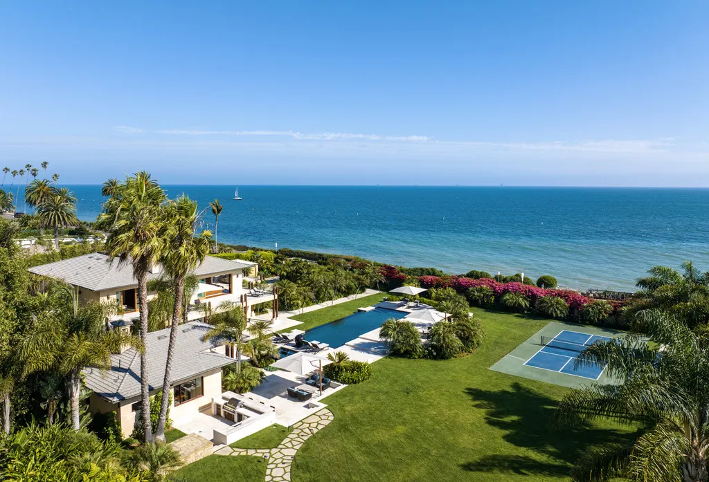 Oceanfront Mansions in California: The Ultimate Scarcity Play in American Luxury Real Estate 5 Montecito oceanfront estate with garden and private coastal access