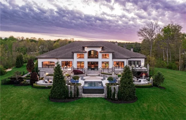 An Award Winning Modern Wellness Estate in Ohio Lists for $10,900,000 as a Private Resort Inspired Sanctuary