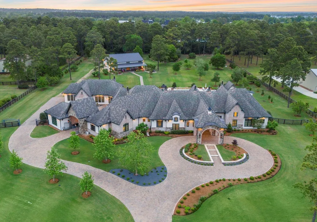 A Multigenerational Texas Estate in Tomball Lists for $6,000,000 With Resort Grounds and Private Guest Residence 1 Aerial view of the luxury estate at 5 Willowcreek Ranch Dr in Tomball Texas