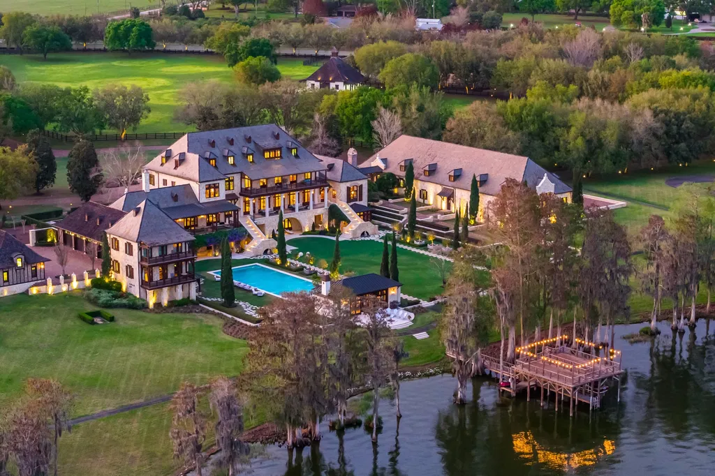 Inside Florida’s Most Ambitious Private Estate: The Oaks Emerges as a $115 Million Benchmark in Tampa Bay 1 Aerial view of The Oaks Estate, a $115 million luxury property on Lake Thonotosassa near Tampa, Florida