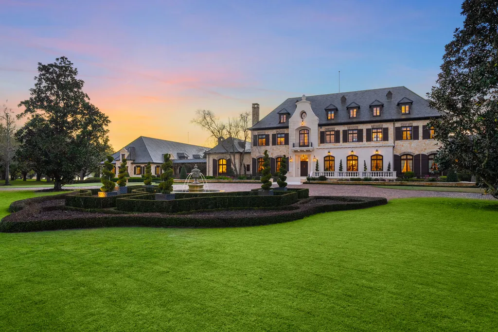 Inside Florida’s Most Ambitious Private Estate: The Oaks Emerges as a $115 Million Benchmark in Tampa Bay 2 Front exterior of The Oaks Estate, a $115 million French Normandy style mansion in Tampa, Florida