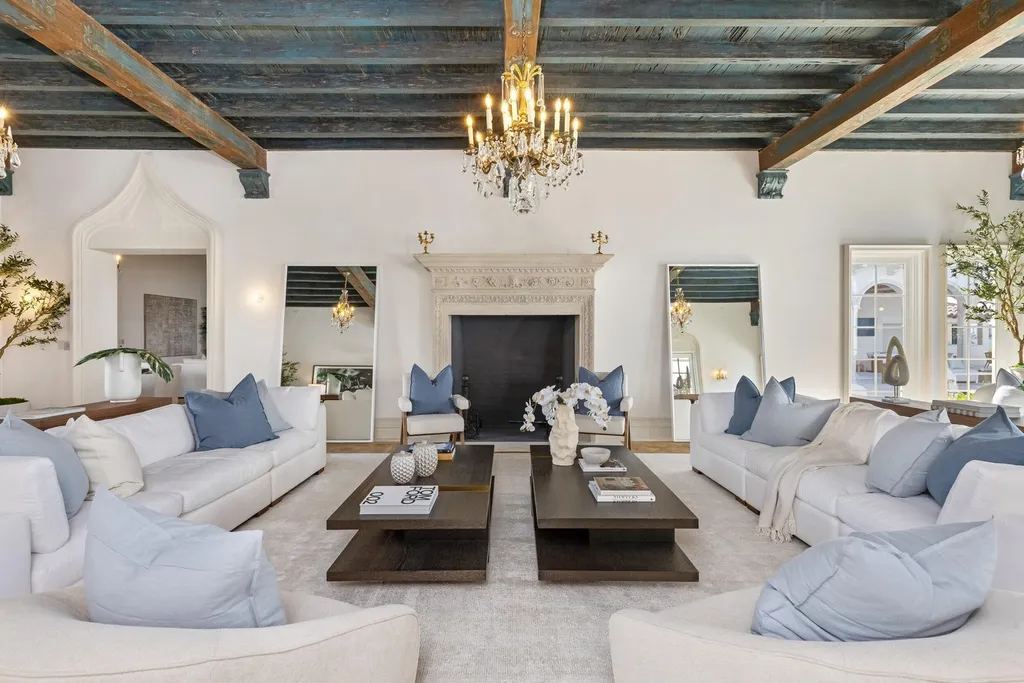 Casa del Ensueños: One of Palm Beach's Greatest Historic Estates Returns After a Landmark Renovation for $157 Million 6 Casa del Ensuenos Greatest historic estate at 800 S County Rd Palm Beach FL 17