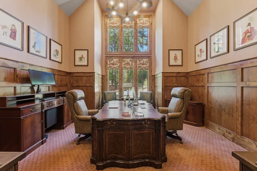 American Craftsman Lodge on Lake Norman Offers Resort-Style Waterfront Living for $7.1 Million 8 Resort Style Waterfront home at 171 White Horse Dr Mooresville NC 12