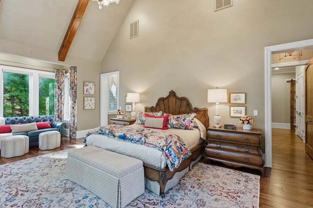 American Craftsman Lodge on Lake Norman Offers Resort-Style Waterfront Living for $7.1 Million 7 Resort Style Waterfront home at 171 White Horse Dr Mooresville NC 13