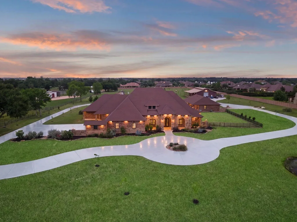 $5.75 Million Texas Estate on 10 Acres Redefines Private Resort Living in Cypress 1 21620 Schiel Rd Cypress TX 7743301