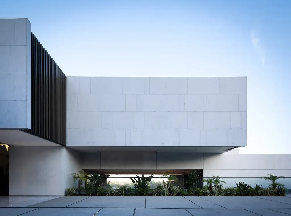 $88 Million Bel-Air Estate by SAOTA Redefines Modern Luxury With 270-Degree Views and Resort-Caliber Design 3 88 Million Bel Air Estate by SAOTA at 11005 Bellagio Pl Los Angeles 19