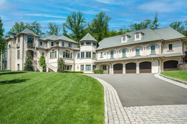 Architect Jeffrey A. Beer’s Modern Masterpiece in New Jersey Lists for $8.35 Million