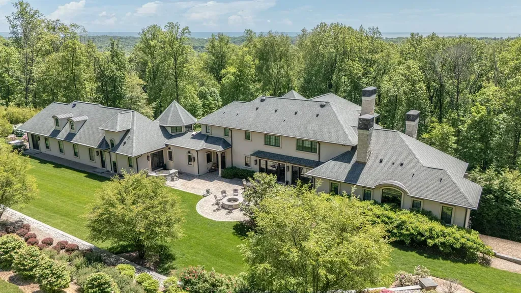 Architect Jeffrey A. Beer's Modern Masterpiece in New Jersey Lists for $8.35 Million 12 Architect Jeffrey A. Beers Modern Masterpiece at 4 MASON HILL ROAD Warren Twp. NJ 16