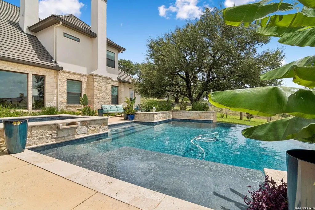 $3.5 Million Cordillera Ranch Estate Comes With a Rare Opportunity to Own a Jack Nicklaus Golf Membership 13 Cordillera Ranch Estate at 7 Muirfield Boerne TX 25