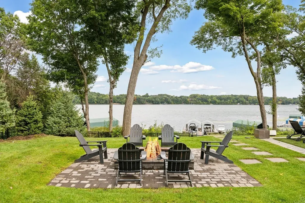 Exceptional $5.25 Million French Country Estate on Lake Minnetonka's Coveted North Arm Offers Turnkey Resort Living 17 Exceptional French Country Estate at 940 N Arm Dr Mound MN 5536401 33
