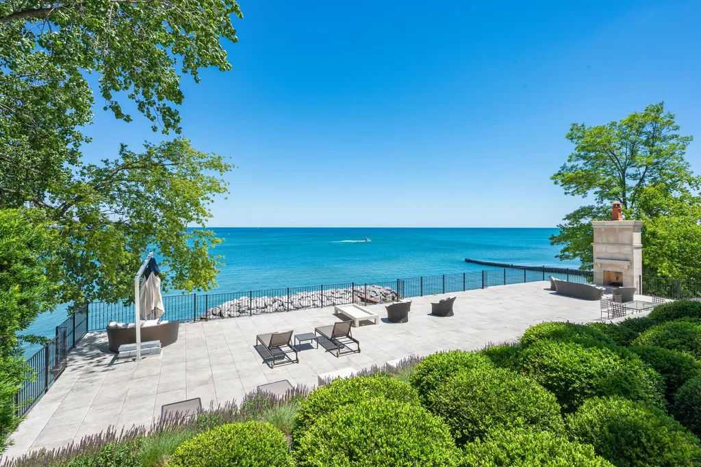 Illinois' Most Valuable Lakefront Estate Returns to the Market for $29.9 Million 19 Illinois Most Valuable Lakefront Estate at 319 Sheridan Rd Winnetka IL 33