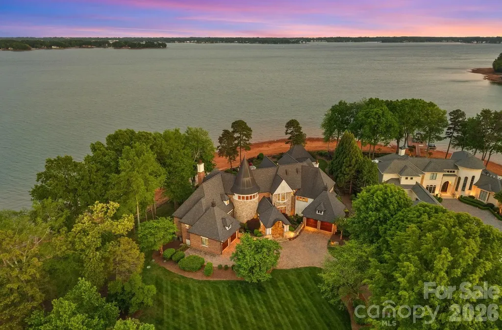 One of Lake Norman's Finest Waterfront Estates Returns to the Market for $9.3 Million 16 One of Lake Normans Finest Waterfront Estates at 109 Conway Ct Mooresville NC 27