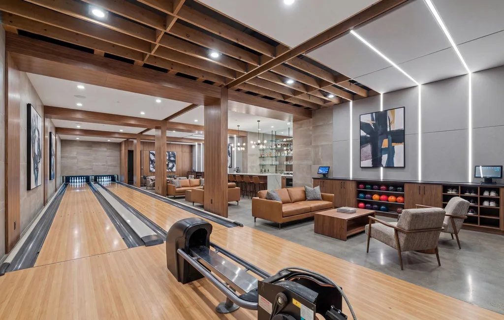 $5 Million 'Devlin Estate' Offers a Rare Chance to Finish One of Maryland's Most Ambitious Private Mansions 13 One of Marylands Most Ambitious Private Mansions at 15125 Devlin Dr Glenelg MD 2173701 21