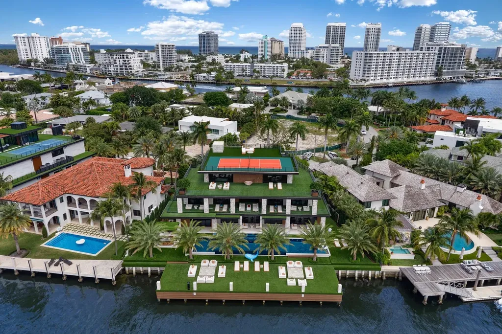 Prestige Homes Unveils a $55 Million Modern Waterfront Estate in Fort Lauderdale 20 Prestige Modern Waterfront Estate at 513 Middle River Drive Fort Lauderdale FL 11