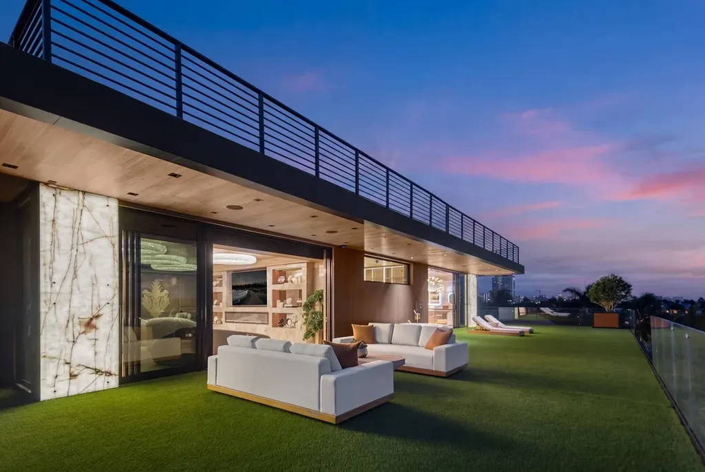 Prestige Homes Unveils a $55 Million Modern Waterfront Estate in Fort Lauderdale 17 Prestige Modern Waterfront Estate at 513 Middle River Drive Fort Lauderdale FL 76