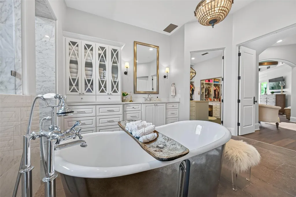 $4.25 Million Willowcreek Ranch Estate Delivers Resort-Style Living on Two Private Acres Near Houston 14 Willowcreek Ranch Estate at 2 Texas Dandy Dr Tomball TX 23