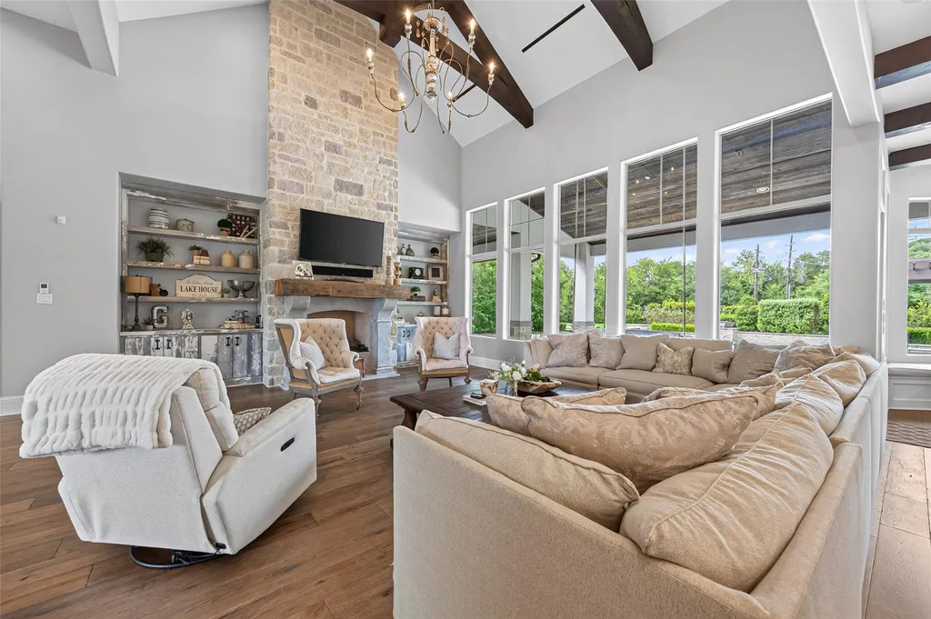 $4.25 Million Willowcreek Ranch Estate Delivers Resort-Style Living on Two Private Acres Near Houston 5 Willowcreek Ranch Estate at 2 Texas Dandy Dr Tomball TX 6