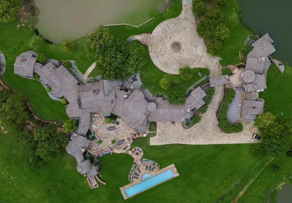 A $18.5 Million Texas Estate Was Taken Apart, Moved and Rebuilt—And Its Story Goes Back to a Dallas Publishing Dynasty 24 1 Paigebrooke Westlake TX 7626202