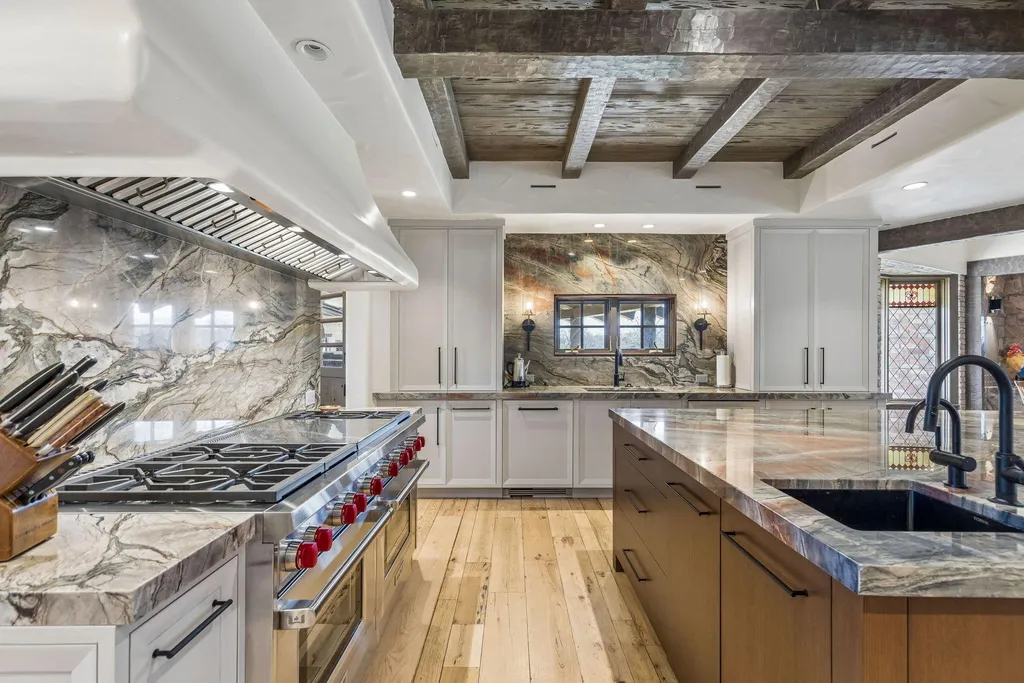 A $18.5 Million Texas Estate Was Taken Apart, Moved and Rebuilt—And Its Story Goes Back to a Dallas Publishing Dynasty 13 1 Paigebrooke Westlake TX 7626212