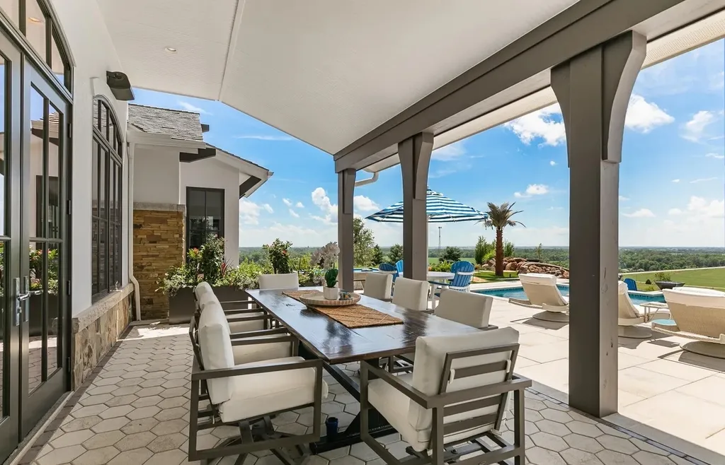 Nearly 60 Acres, Two Garages and a Private Water Park: This $5.98 Million Nebraska Estate Goes Big on Everything 17 13401 N 240th St Valley NE 6806418