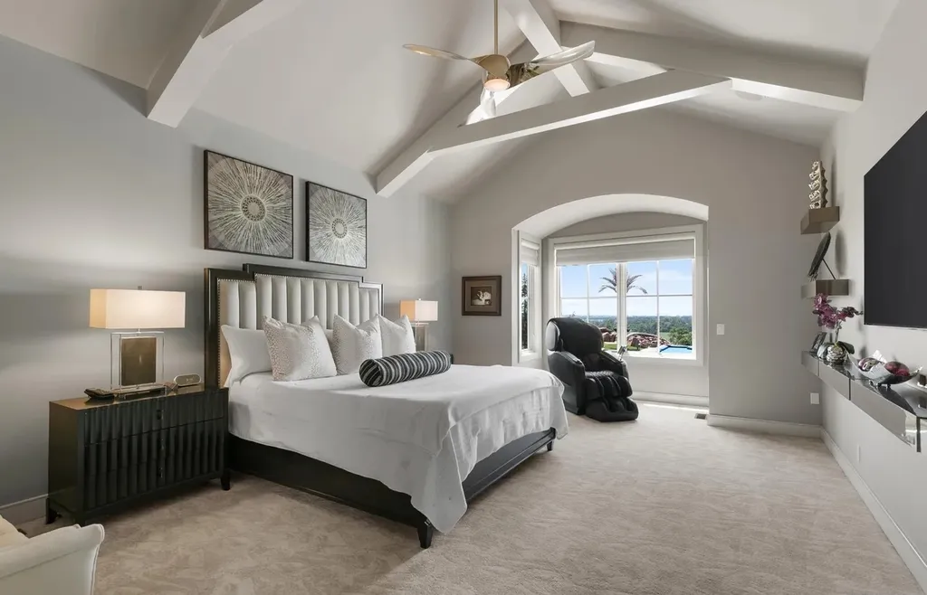 Nearly 60 Acres, Two Garages and a Private Water Park: This $5.98 Million Nebraska Estate Goes Big on Everything 10 13401 N 240th St Valley NE 6806434