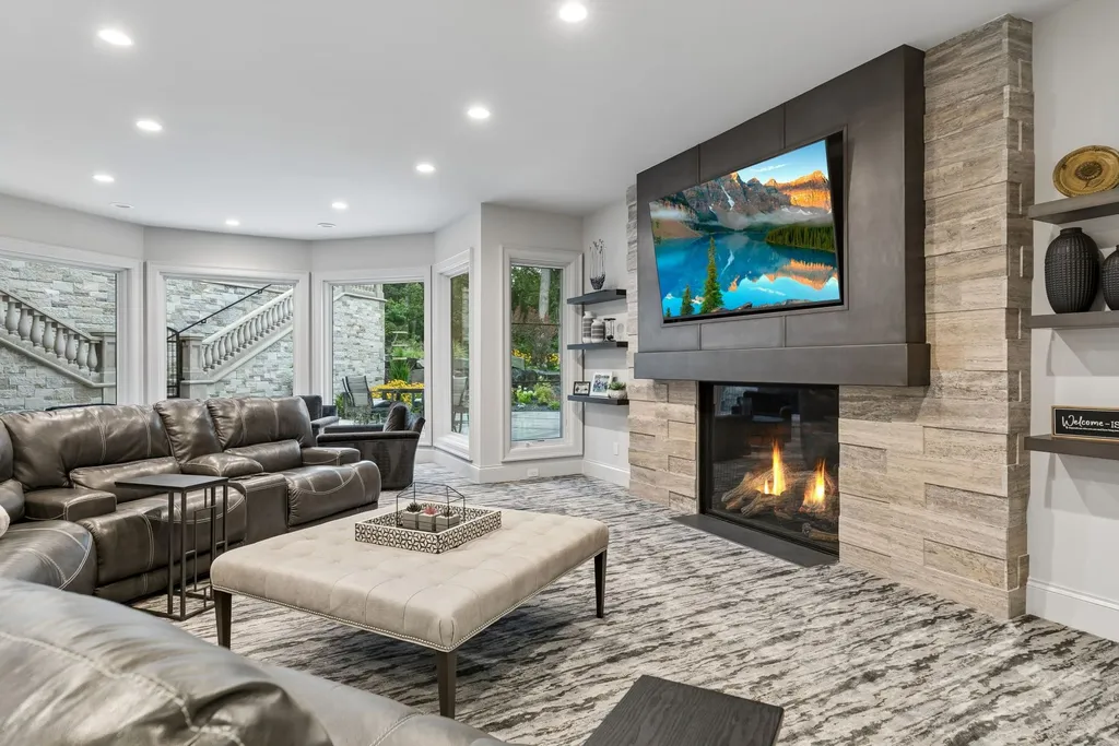 This $8.995 Million Minnesota Estate Has 600 Acres of Protected Wilderness as Its Next-Door Neighbor 15 14 Cherrywood Cir North Oaks MN 43