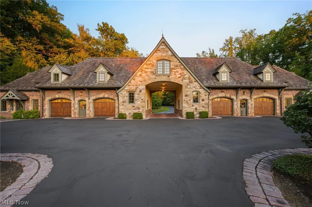 This $12.995 Million Ohio Estate Has 128 Acres, an Indoor Pool and a Two-Story Rock-Climbing Wall 3 14398 County Line Rd Hunting Valley OH 4402207
