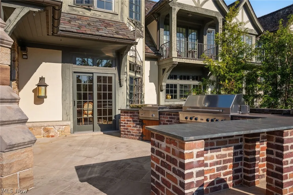 This $12.995 Million Ohio Estate Has 128 Acres, an Indoor Pool and a Two-Story Rock-Climbing Wall 20 14398 County Line Rd Hunting Valley OH 4402247